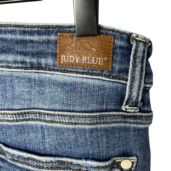Judy Blue Skinny Fit Capri Jeans Size 9/29 Medium Wash Denim - Picture 6 of 7